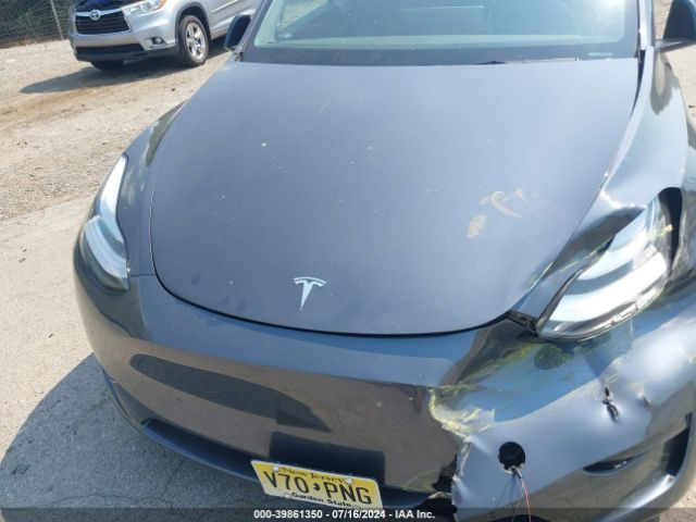 Photo 9 VIN: 5YJYGDEE9MF273472 - TESLA MODEL Y 