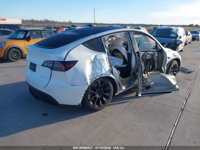 Photo 3 VIN: 5YJYGDEEXLF018456 - TESLA MODEL Y 