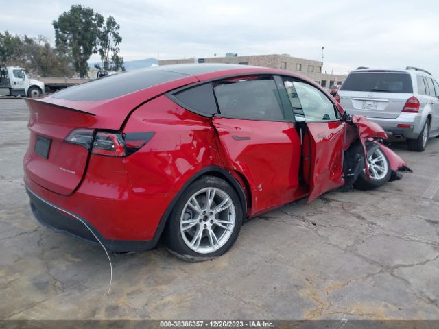 Photo 3 VIN: 5YJYGDEEXLF042207 - TESLA MODEL Y 