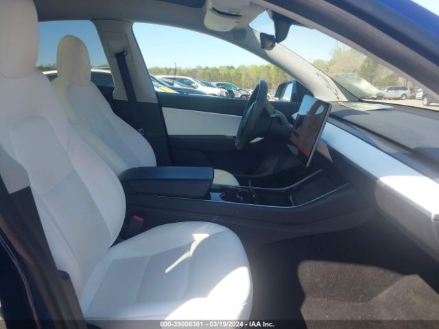 Photo 4 VIN: 5YJYGDEEXLF049349 - TESLA MODEL Y 