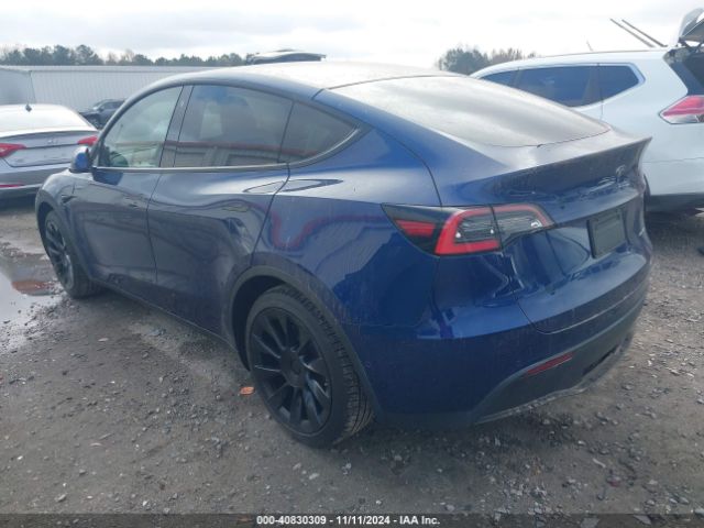 Photo 2 VIN: 5YJYGDEEXMF080599 - TESLA MODEL Y 