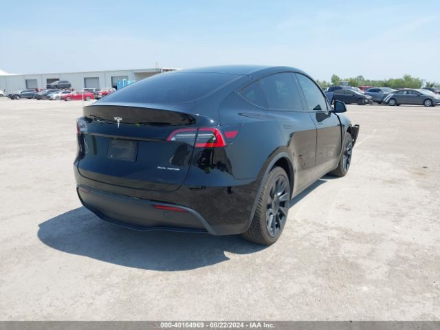 Photo 3 VIN: 5YJYGDEEXMF088248 - TESLA MODEL Y 