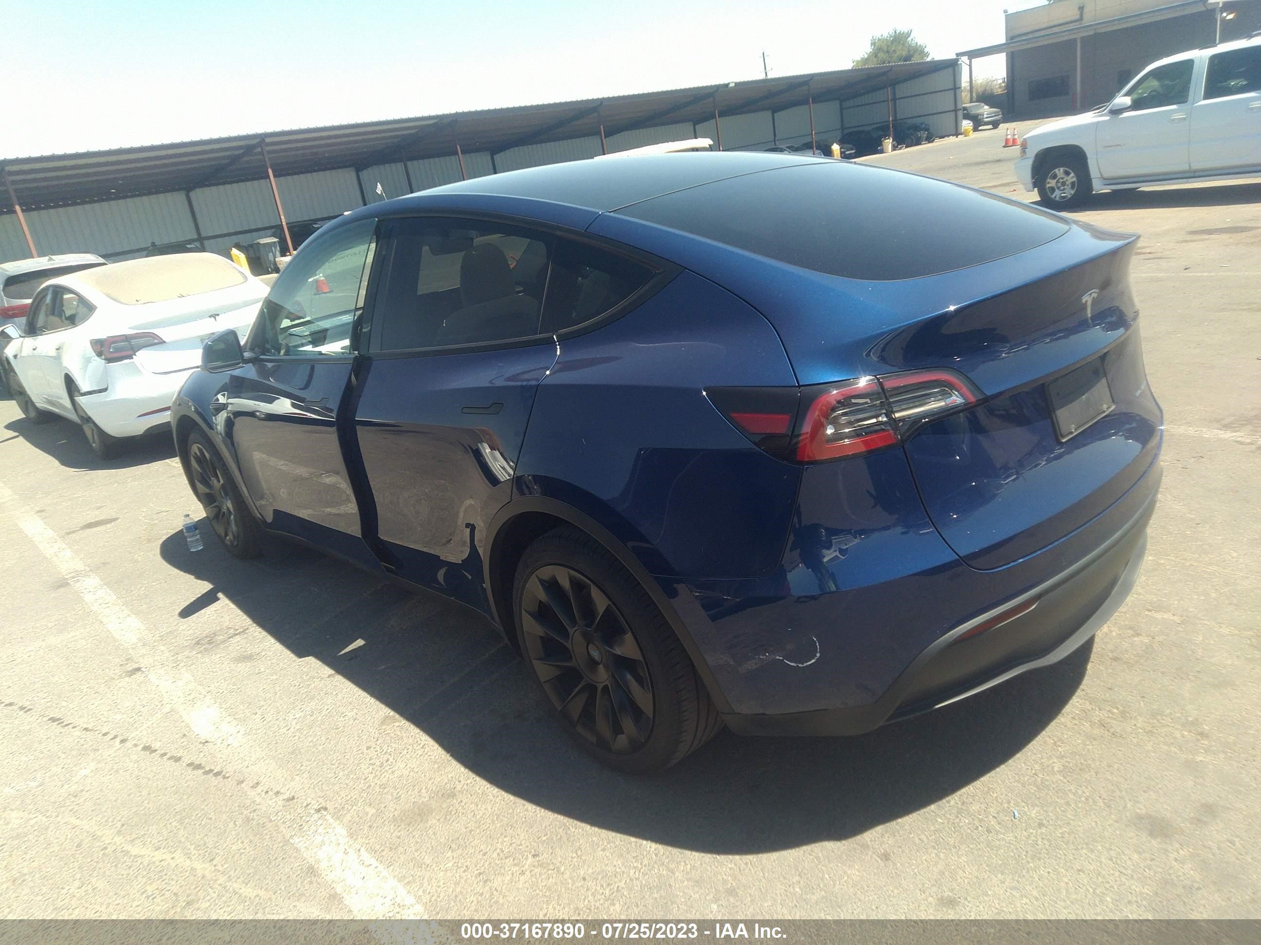 Photo 2 VIN: 5YJYGDEEXMF095863 - TESLA MODEL Y 