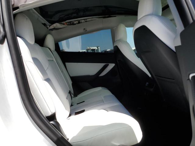 Photo 10 VIN: 5YJYGDEEXMF096088 - TESLA MODEL Y 