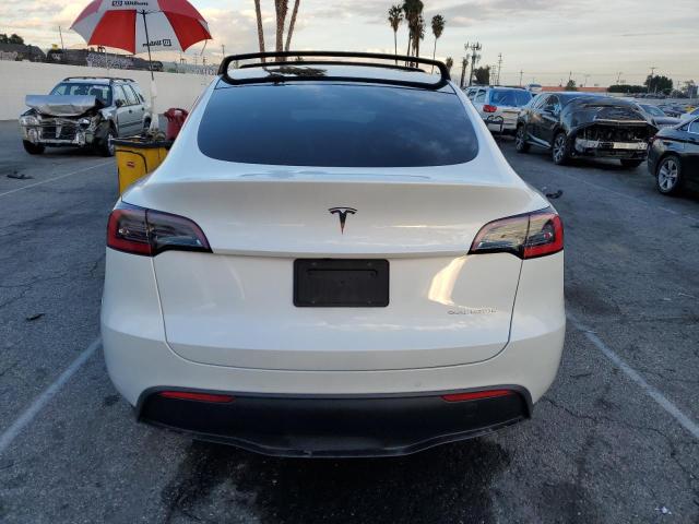 Photo 5 VIN: 5YJYGDEEXMF098682 - TESLA MODEL Y 