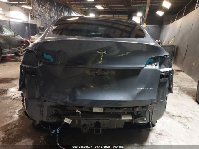 Photo 5 VIN: 5YJYGDEEXMF118235 - TESLA MODEL Y 