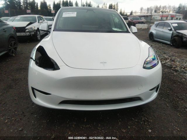 Photo 5 VIN: 5YJYGDEEXMF145483 - TESLA MODEL Y 