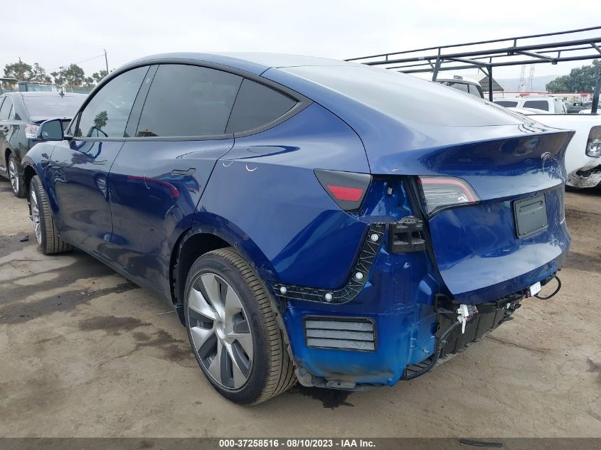 Photo 2 VIN: 5YJYGDEEXMF173204 - TESLA MODEL Y 