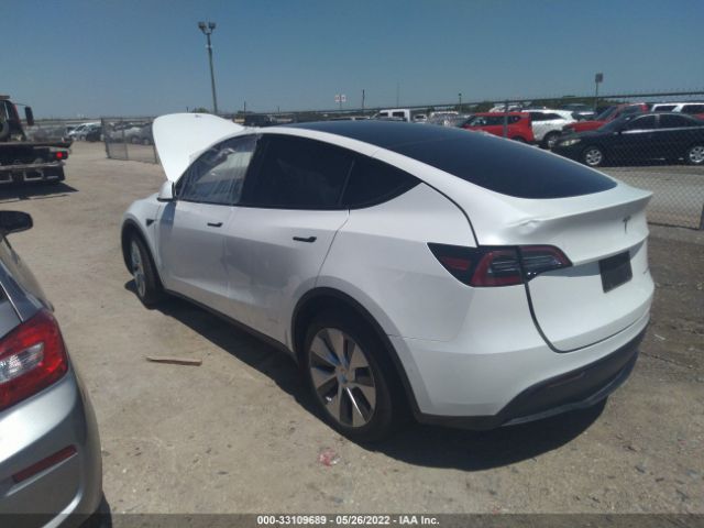 Photo 2 VIN: 5YJYGDEEXMF191430 - TESLA MODEL Y 