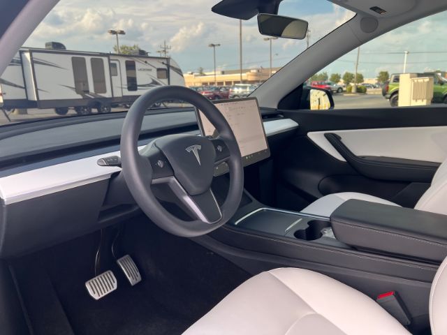 Photo 3 VIN: 5YJYGDEEXMF192965 - TESLA MODEL Y 