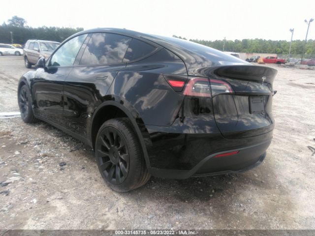 Photo 2 VIN: 5YJYGDEEXMF233580 - TESLA MODEL Y 