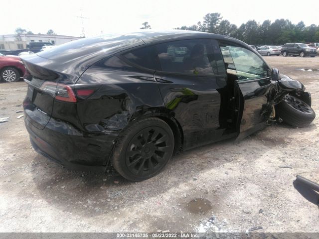 Photo 3 VIN: 5YJYGDEEXMF233580 - TESLA MODEL Y 