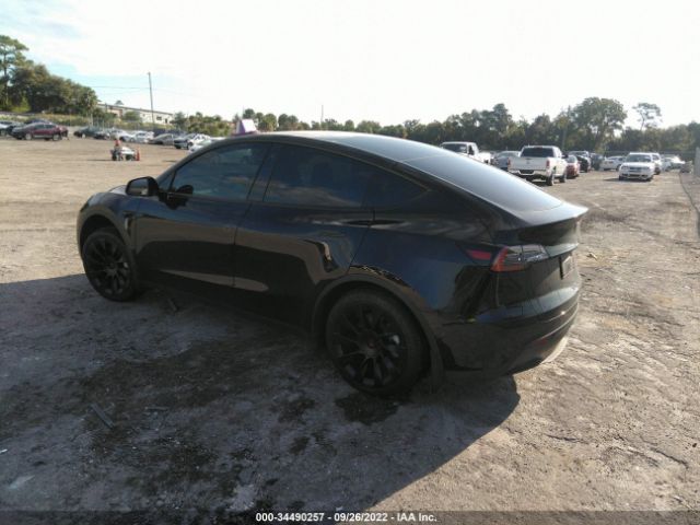 Photo 2 VIN: 5YJYGDEEXMF247026 - TESLA MODEL Y 