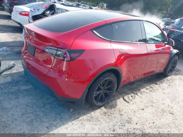 Photo 3 VIN: 5YJYGDEEXMF265008 - TESLA MODEL Y 