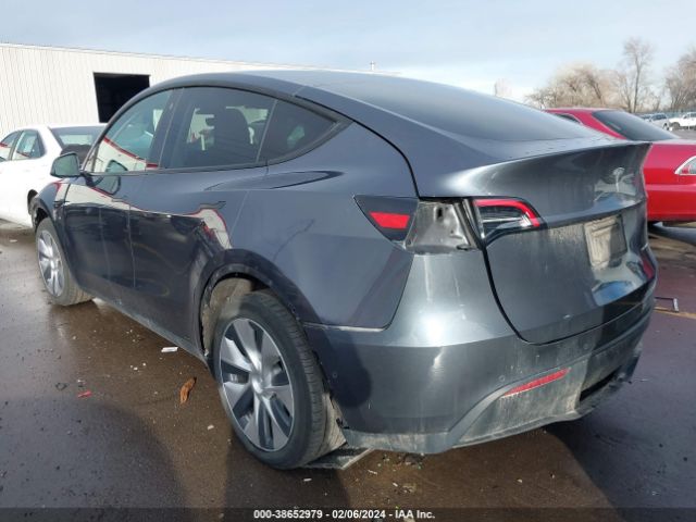 Photo 2 VIN: 5YJYGDEEXMF296260 - TESLA MODEL Y 