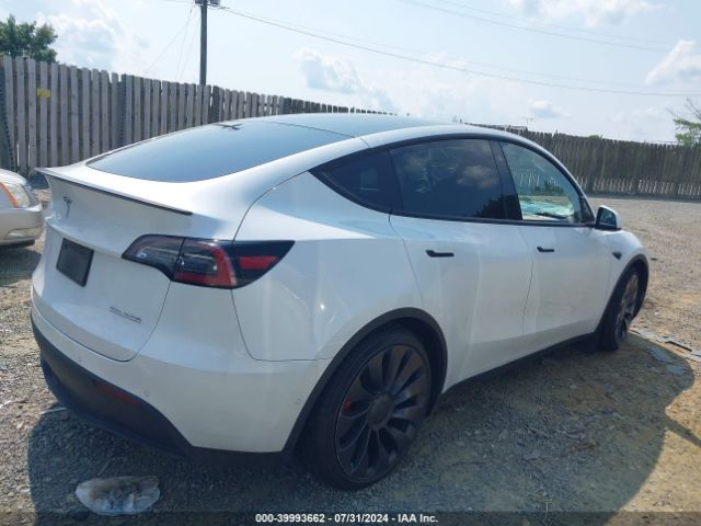 Photo 3 VIN: 5YJYGDEF1LF025370 - TESLA MODEL Y 