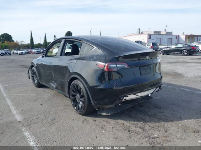 Photo 2 VIN: 5YJYGDEF1MF197240 - TESLA MODEL Y 