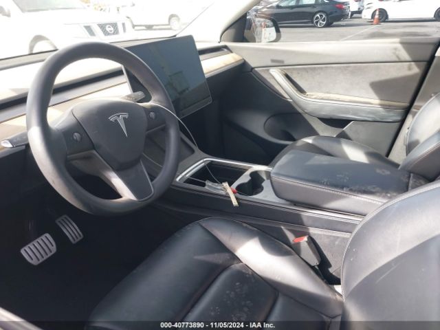 Photo 7 VIN: 5YJYGDEF1MF197240 - TESLA MODEL Y 