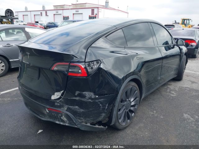 Photo 3 VIN: 5YJYGDEF2MF078550 - TESLA MODEL Y 