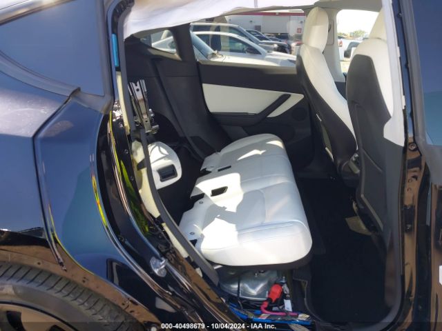 Photo 7 VIN: 5YJYGDEF2MF097986 - TESLA MODEL Y 