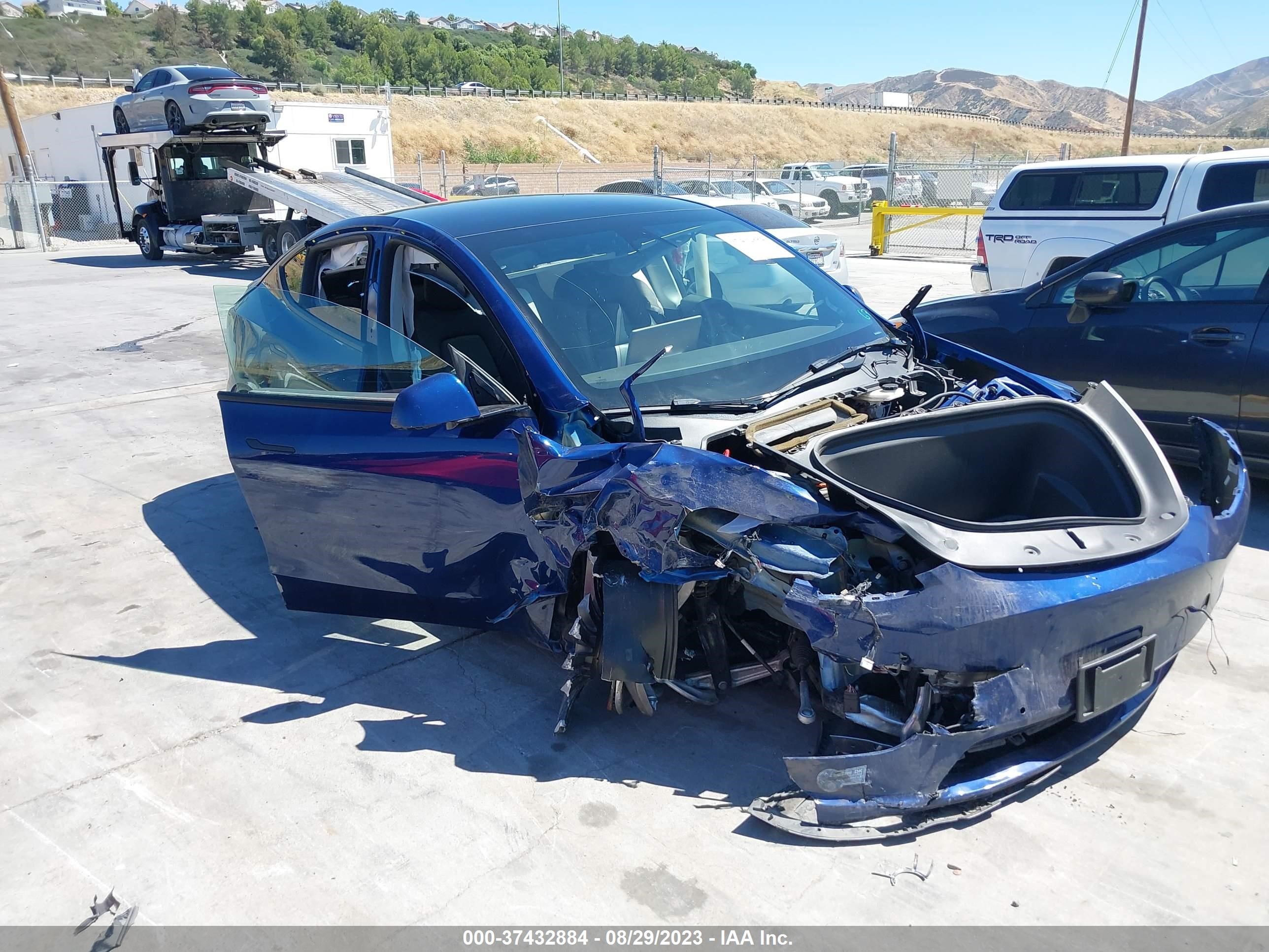 Photo 5 VIN: 5YJYGDEF2MF197179 - TESLA MODEL Y 