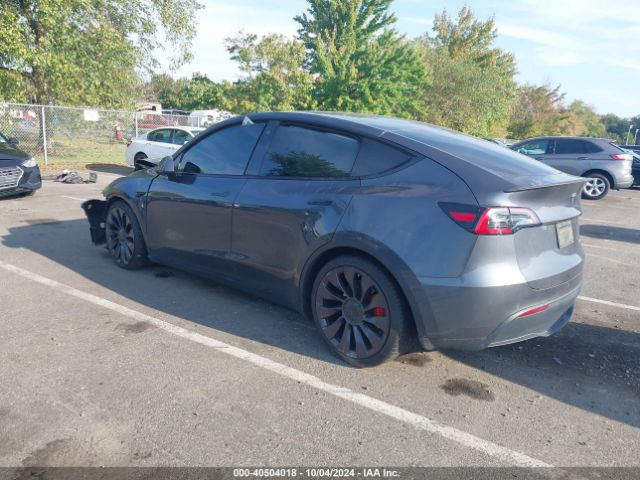 Photo 2 VIN: 5YJYGDEF2MF268381 - TESLA MODEL Y 