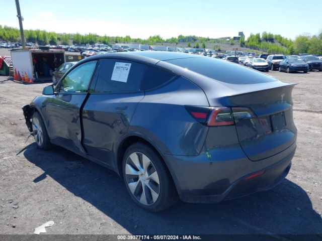 Photo 2 VIN: 5YJYGDEF3LF011860 - TESLA MODEL Y 