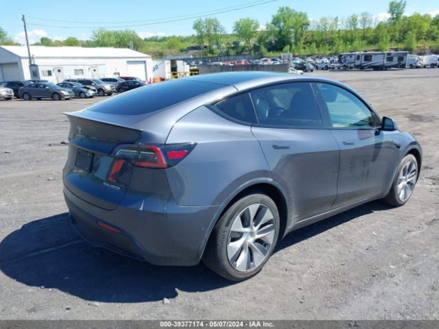 Photo 3 VIN: 5YJYGDEF3LF011860 - TESLA MODEL Y 