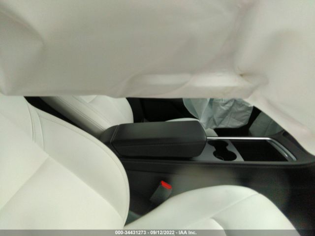 Photo 4 VIN: 5YJYGDEF4MF249539 - TESLA MODEL Y 