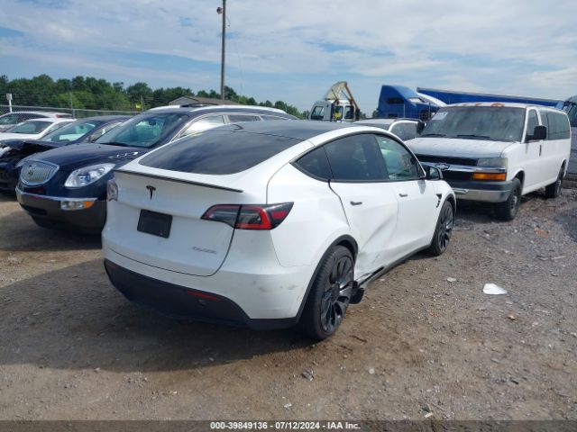 Photo 3 VIN: 5YJYGDEF5LF040759 - TESLA MODEL Y 