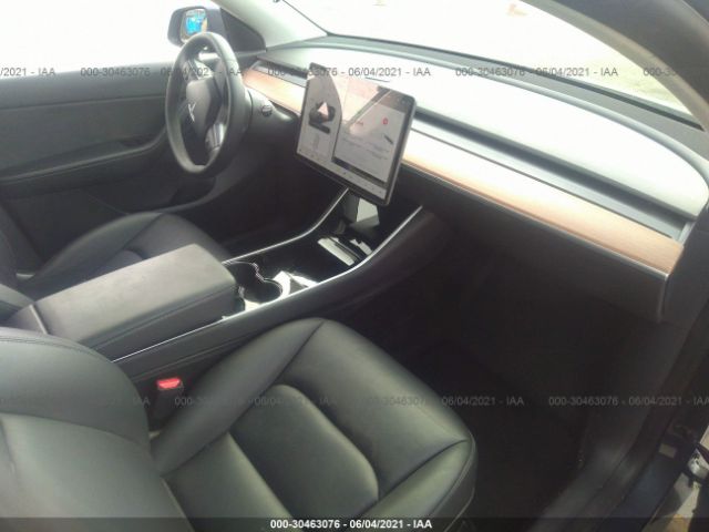 Photo 4 VIN: 5YJYGDEF6LF002523 - TESLA MODEL Y 