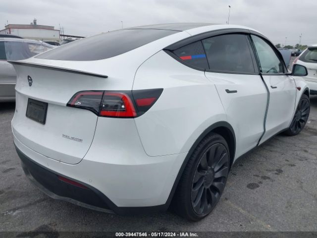 Photo 3 VIN: 5YJYGDEF7LF051505 - TESLA MODEL Y 