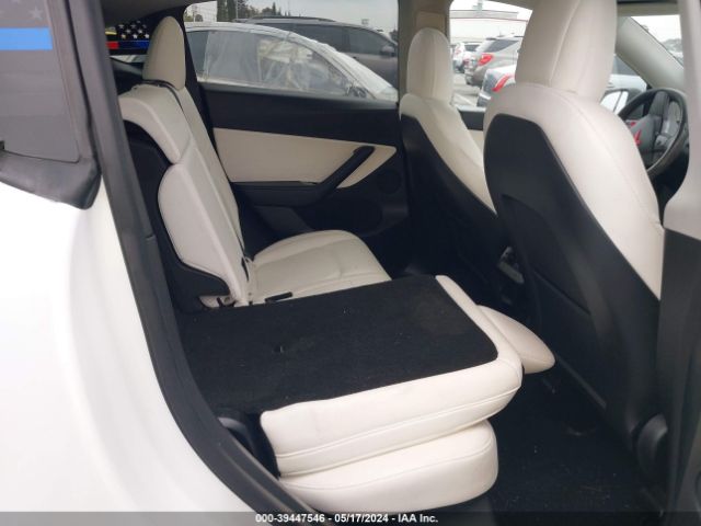 Photo 7 VIN: 5YJYGDEF7LF051505 - TESLA MODEL Y 