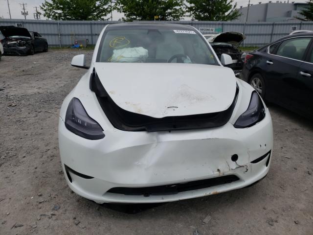 Photo 8 VIN: 5YJYGDEF8MF070260 - TESLA MODEL Y 