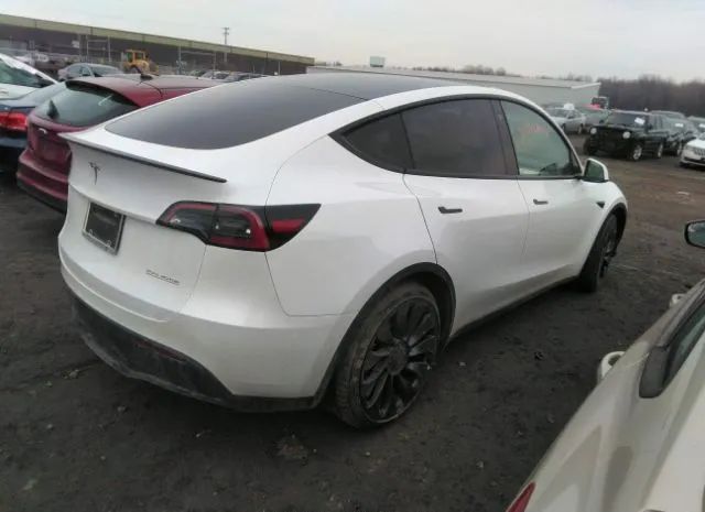 Photo 3 VIN: 5YJYGDEF8MF264593 - TESLA MODEL Y 