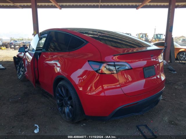 Photo 2 VIN: 5YJYGDEF8MF277246 - TESLA MODEL Y 