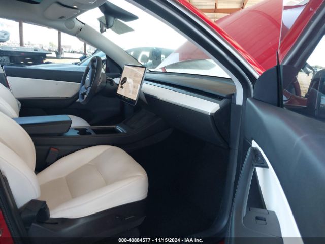 Photo 4 VIN: 5YJYGDEF8MF277246 - TESLA MODEL Y 