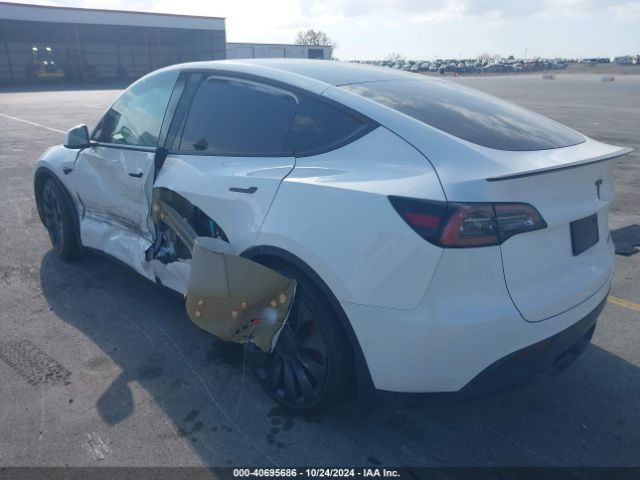 Photo 2 VIN: 5YJYGDEF8MF303912 - TESLA MODEL Y 