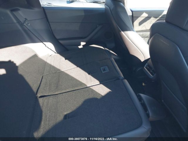 Photo 7 VIN: 5YJYGDEF9LF002869 - TESLA MODEL Y 