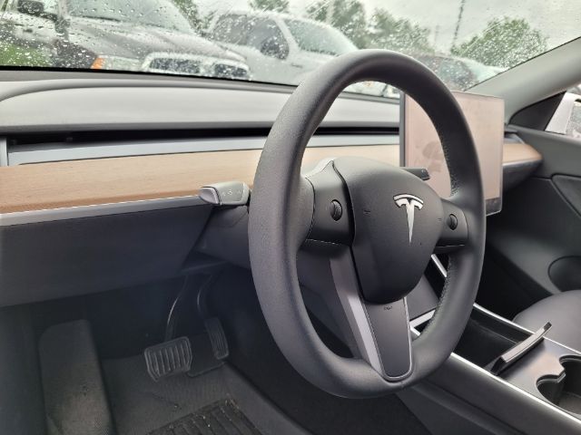 Photo 9 VIN: 5YJYGDEF9LF002970 - TESLA MODEL Y 