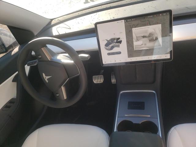 Photo 8 VIN: 5YJYGDEF9MF244577 - TESLA MODEL Y 