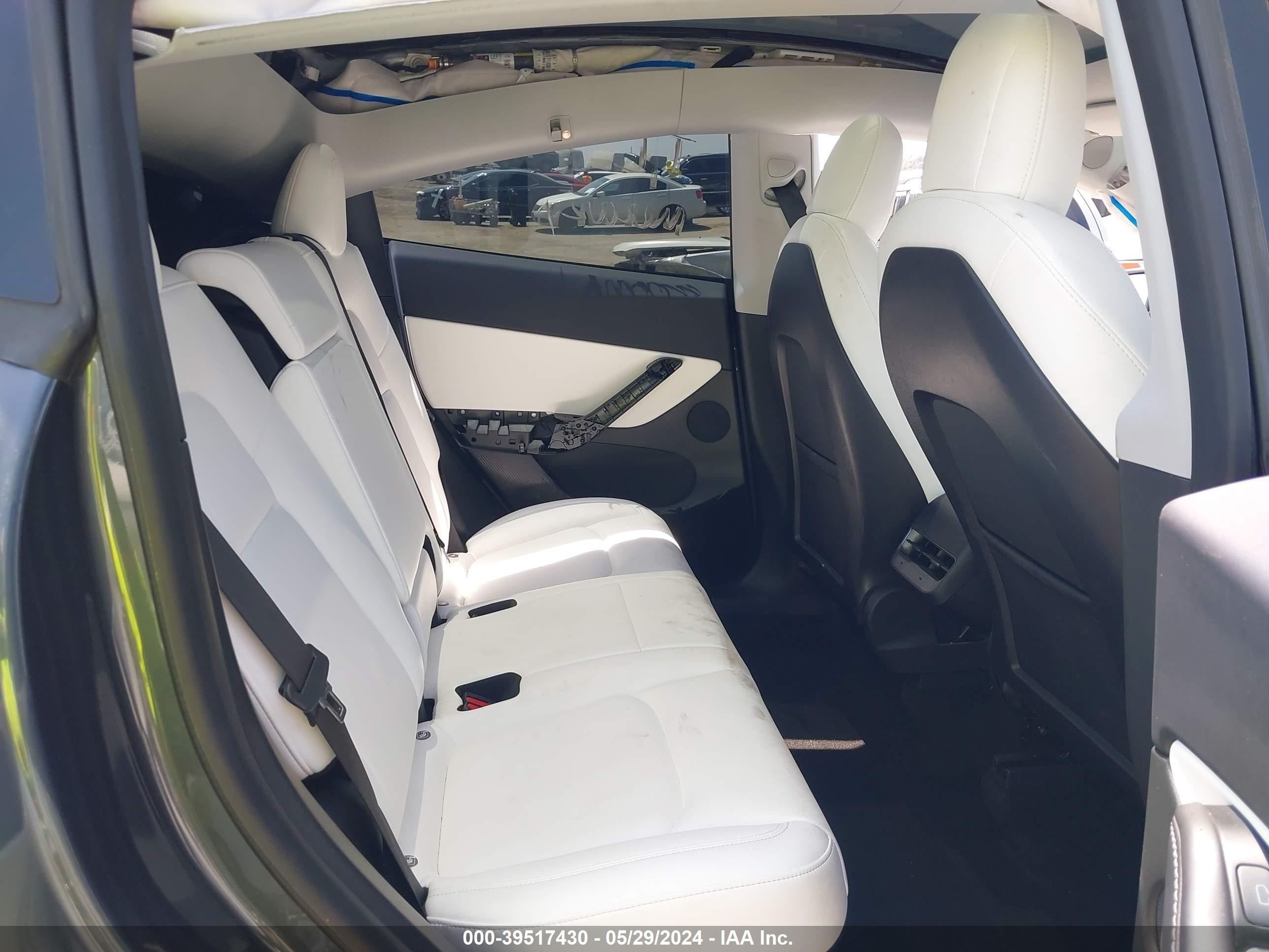 Photo 6 VIN: 5YJYGDEF9MF293908 - TESLA MODEL Y 