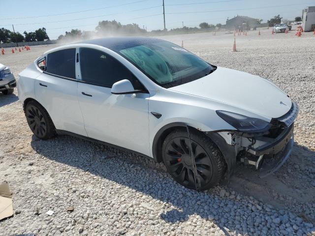 Photo 3 VIN: 5YJYGDEFXMF121600 - TESLA MODEL Y 