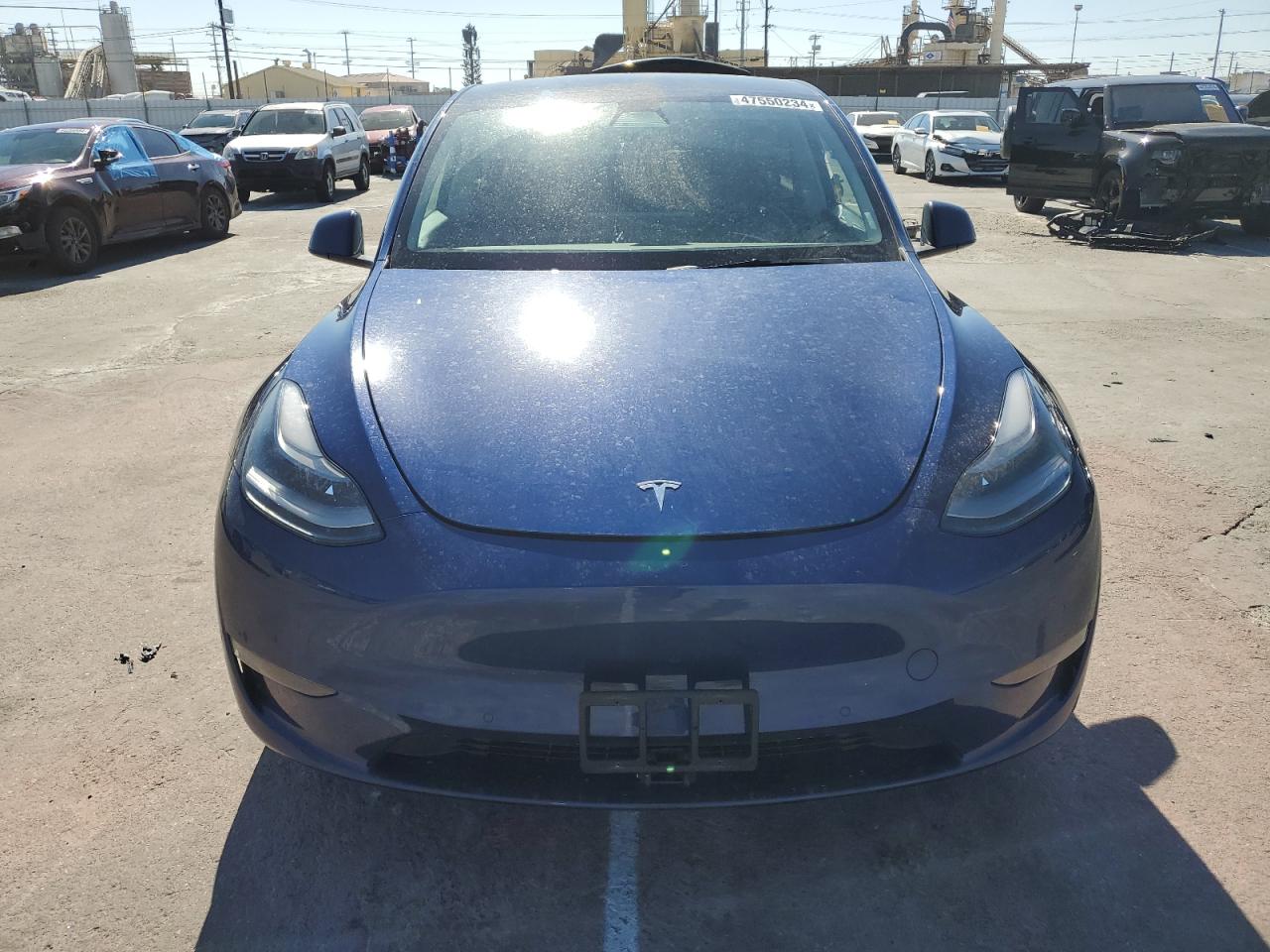 Photo 4 VIN: 5YJYGDEFXMF305239 - TESLA MODEL Y 