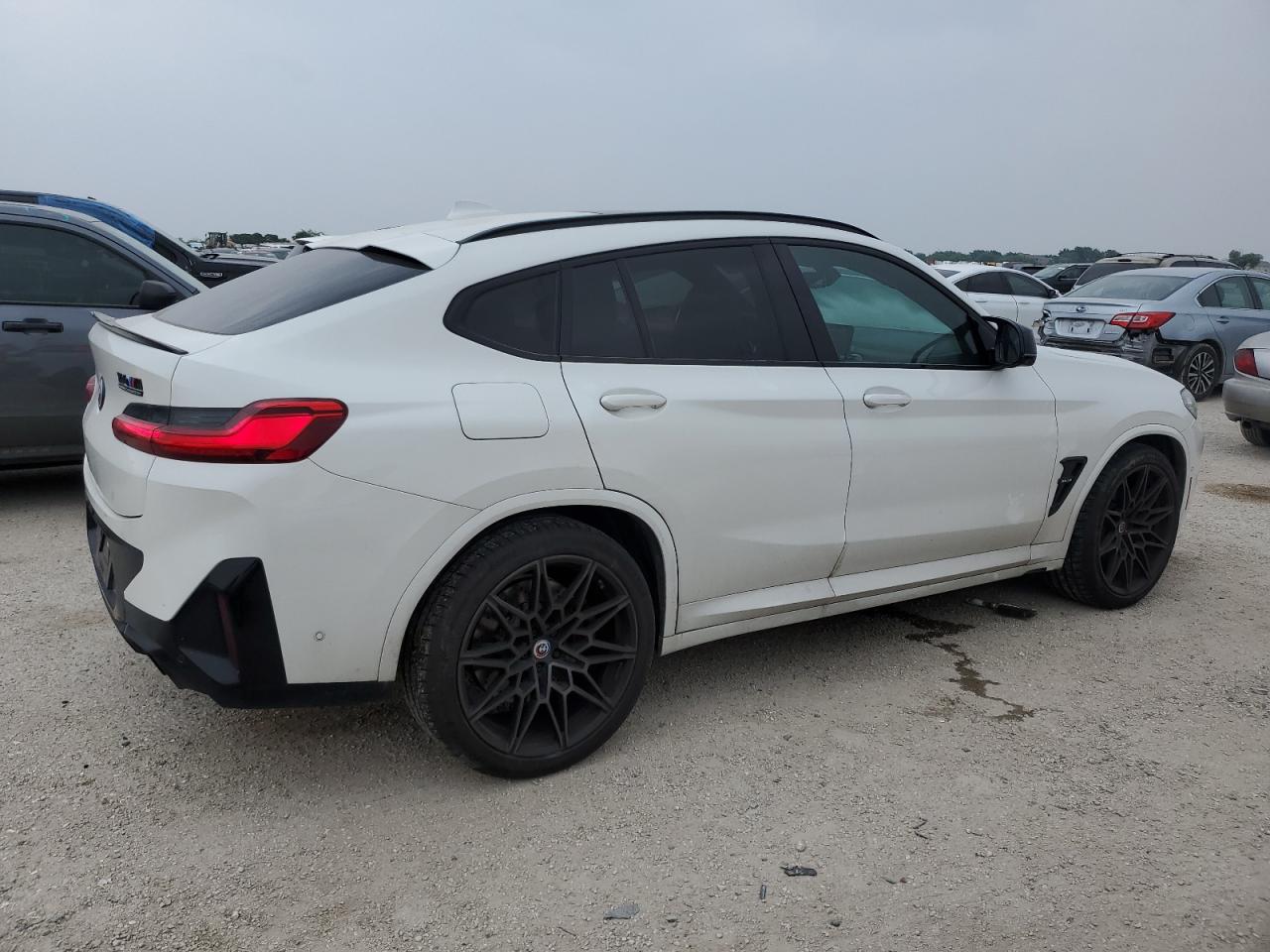 Photo 2 VIN: 5YM23EC05P9P51715 - BMW X4 M 