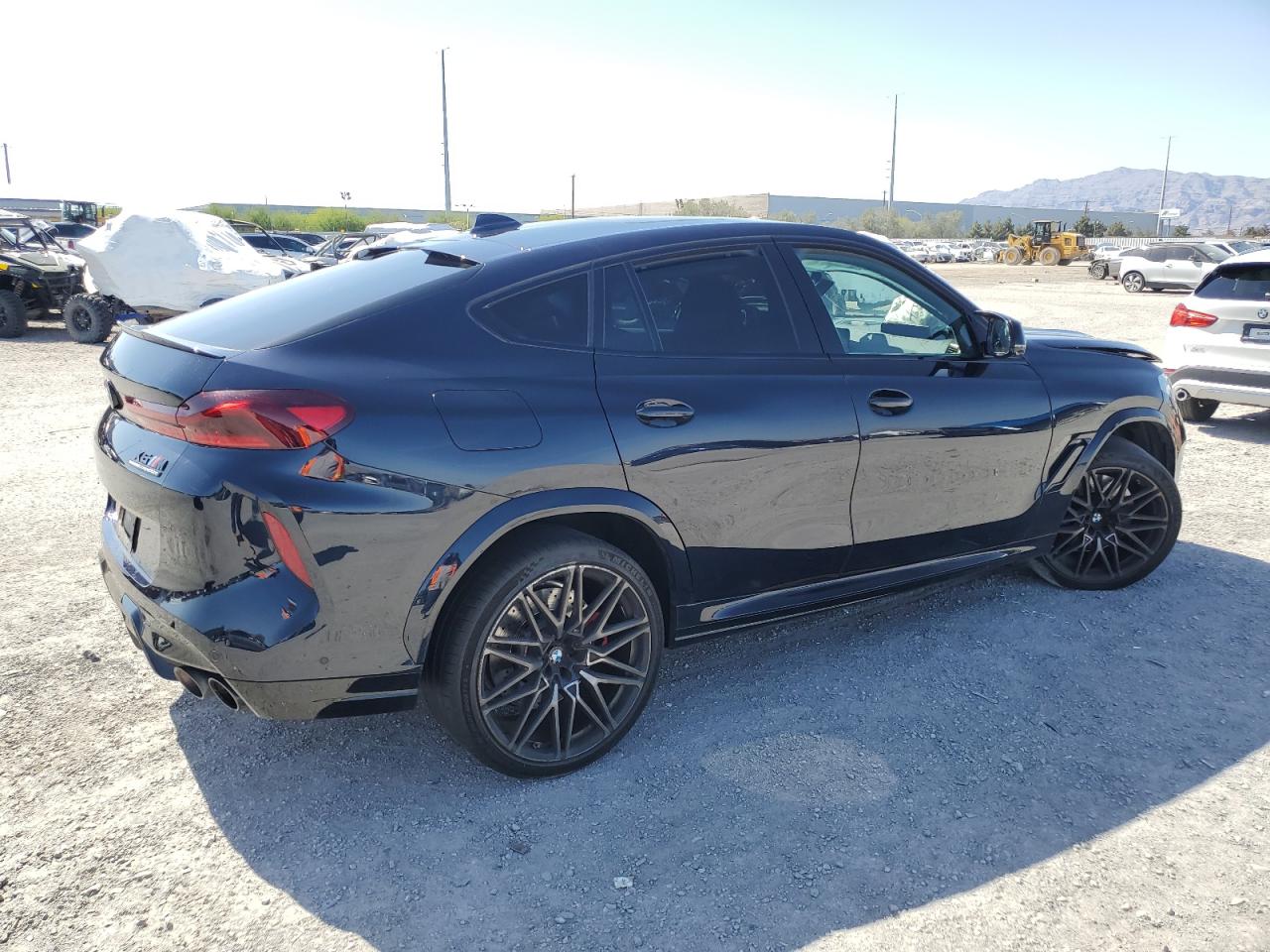 Photo 2 VIN: 5YMCY0C01N9J74218 - BMW X6 