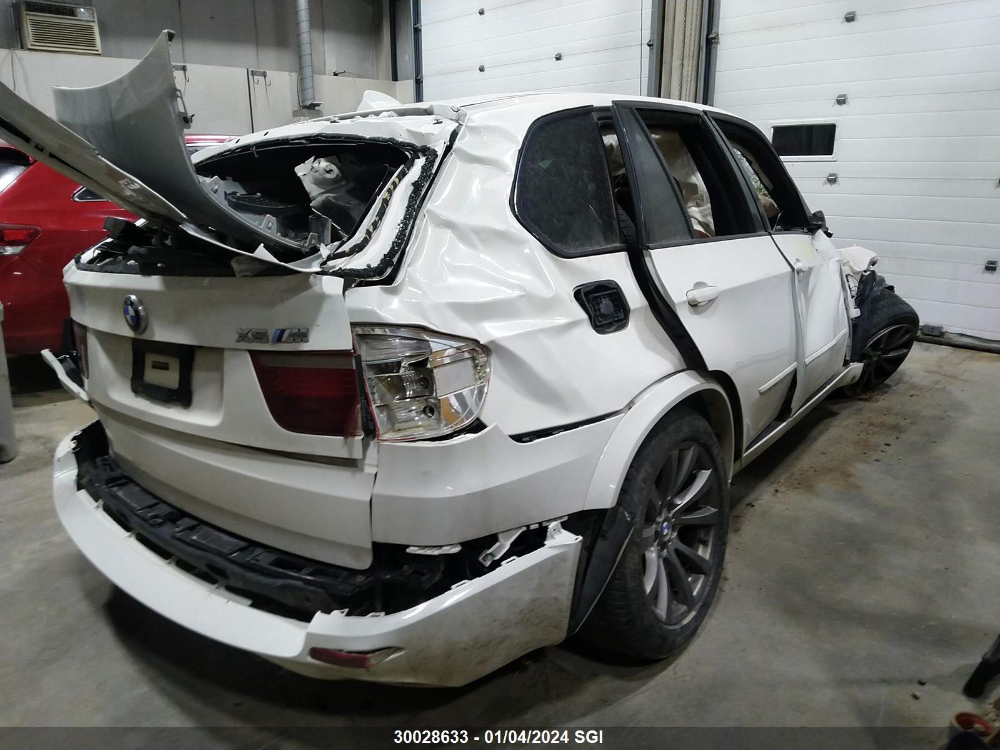 Photo 3 VIN: 5YMGY0C59ALK25586 - BMW X5 