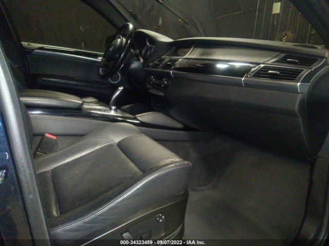 Photo 4 VIN: 5YMGZ0C56ALK13229 - BMW X6 M 