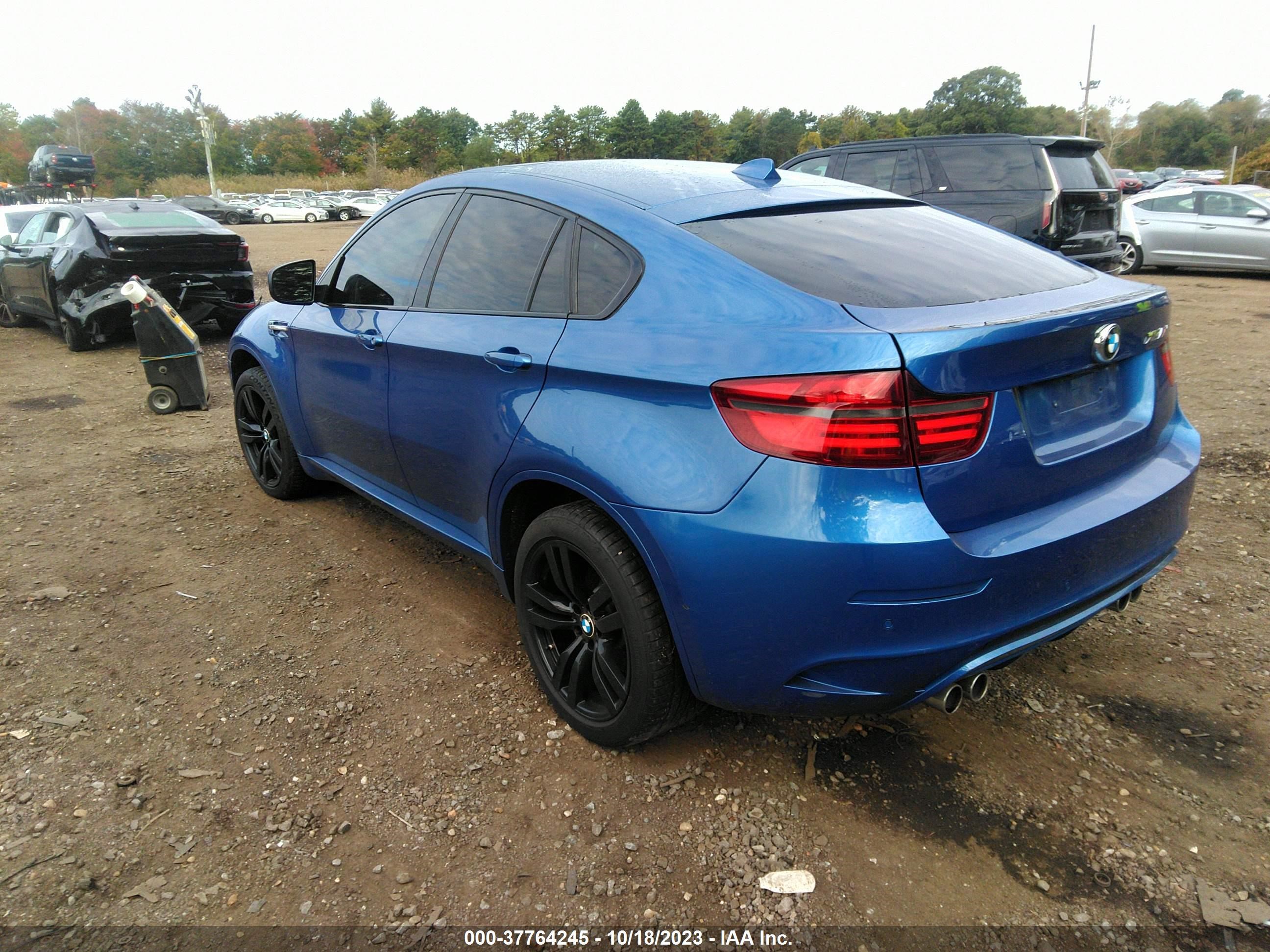 Photo 2 VIN: 5YMGZ0C56CLL29601 - BMW X6 M 