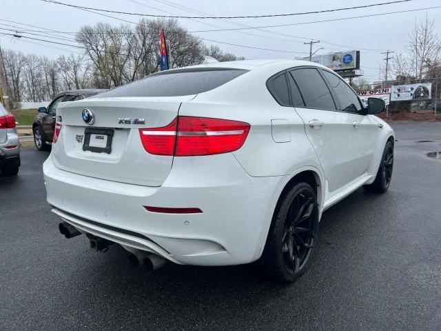 Photo 3 VIN: 5YMGZ0C5XBLK14126 - BMW X6 M 